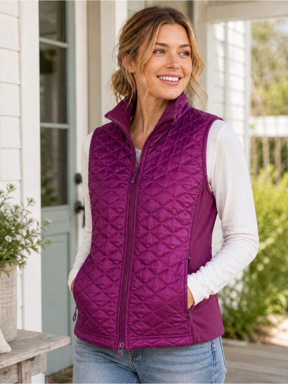 LL Bean Womens Plum Purple Quilted Thinsulate Quilted Vest Size M Outdoor Hiking